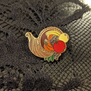 Vtg Cornucopia Pin🦃